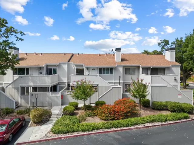 MLS: ML81976996 Condo For Sale