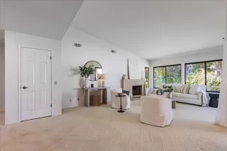 Photo #5: ML81977035 Listing 