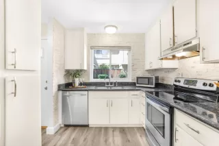 Photo #4: ML81977321 Listing