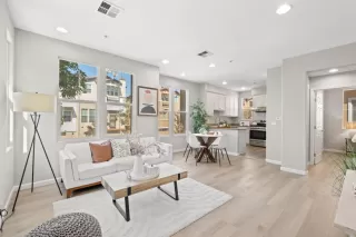 Photo #3: ML81977343 Listing