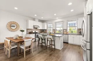 Photo #6: ML81977486 Listing