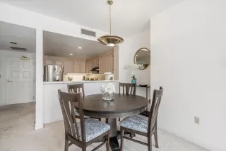 Photo #5: ML81977578 Listing