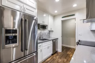 Photo #5: ML81977599 Listing