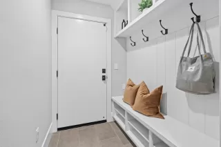 Photo #5: ML81977774 Listing