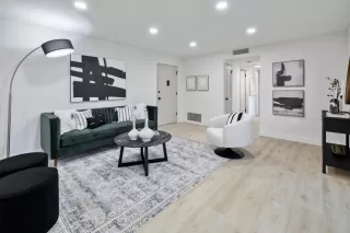 Photo #2: ML81977880 Listing 