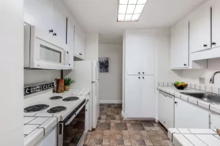 Photo #5: ML81978311 Listing