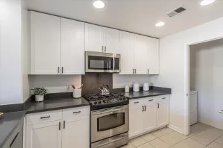 Photo #6: ML81978336 Listing