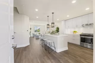 Photo #4: ML81978384 Listing