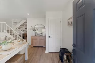 Photo #2: ML81979071 Listing 