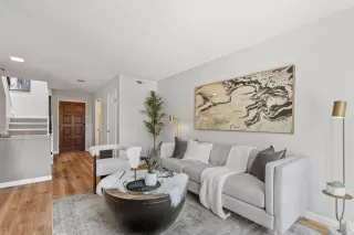 Photo #5: ML81979367 Listing