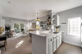 Photo #6: ML81979517 Listing