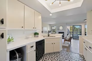 Photo #5: ML81980098 Listing 