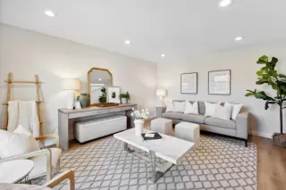 Photo #5: ML81980332 Listing