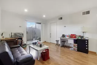 Photo #4: ML81980561 Listing