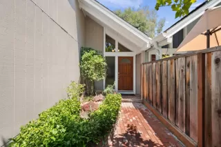 Photo #2: ML81981452 Listing 