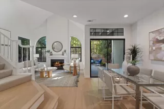 Photo #4: ML81981697 Listing 