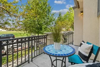 Photo #5: ML81982128 Listing