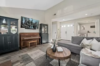 Photo #6: ML81982140 Listing 