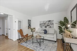 Photo #3: ML81982318 Listing