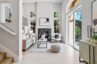 Photo #3: ML81982381 Listing