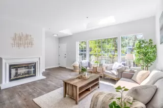 Photo #5: ML81982621 Listing