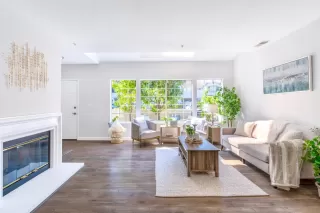 Photo #6: ML81982621 Listing