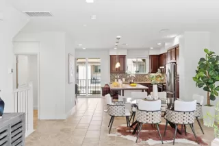 Photo #4: ML81982690 Listing 