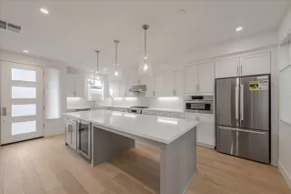 Photo #4: ML81982762 Listing