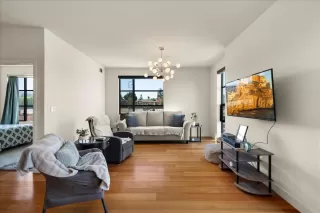 Photo #4: ML81982936 Listing