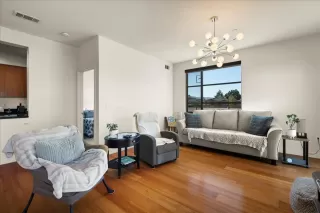 Photo #6: ML81982936 Listing