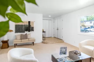 Photo #5: ML81983132 Listing