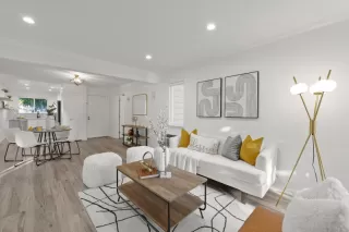 Photo #1: ML81983162 Listing 