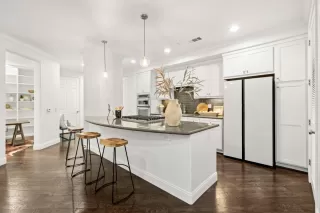 Photo #6: ML81983205 Listing