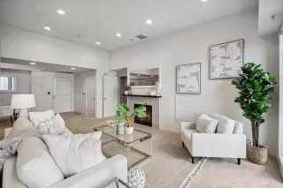 Photo #5: ML81983292 Listing 