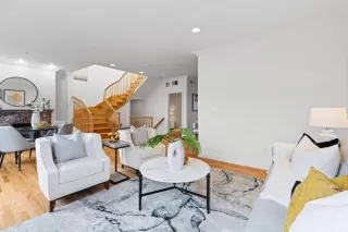 Photo #2: ML81983332 Listing 