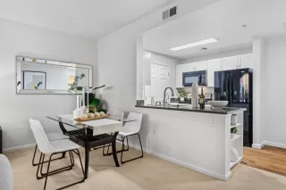 Photo #5: ML81983521 Listing 