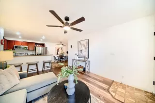 Photo #4: ML81983563 Listing