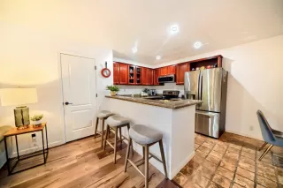 Photo #5: ML81983563 Listing