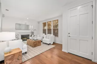 Photo #4: ML81983642 Listing