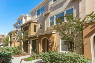 More Details about MLS # ML81983789 : 2717 FERRARA CIR