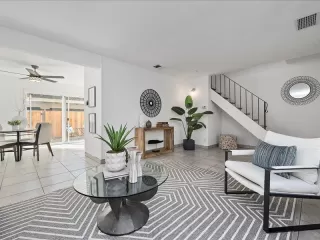 Photo #5: ML81984583 Listing