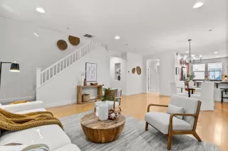 More Details about MLS # ML81984686 : 341 BAUTISTA PL