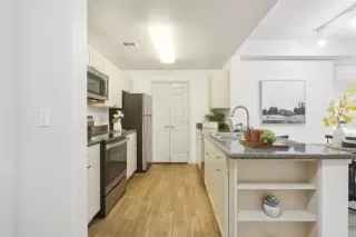 Photo #5: ML81985181 Listing