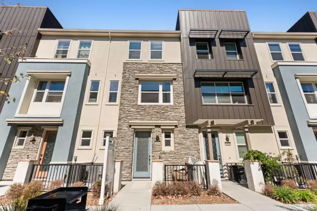 MLS: ML81985263 Condo For Sale