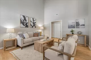 Photo #4: ML81985383 Listing 