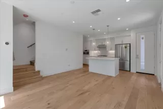 Photo #4: ML81986125 Listing 