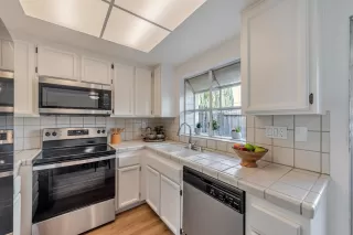 Photo #6: ML81986157 Listing 