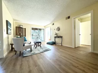 Photo #2: ML81986200 Listing 