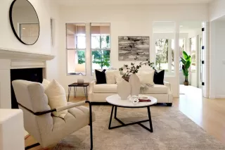 Photo #2: ML81986416 Listing