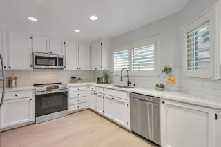 Photo #3: ML81986587 Listing